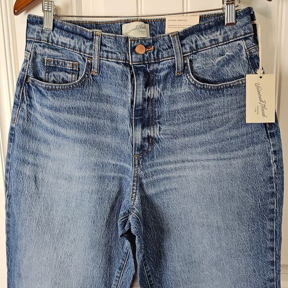 Universal Thread Vintage Straight Jeans Womens Size 8R Medium Wash Denim Retro - Picture 3 of 11